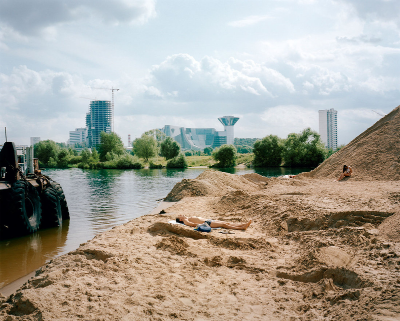 Illustration for article titled The Brutally Beautiful Wastelands of Outer Moscow